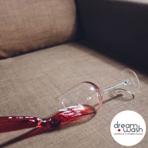 Impermeabilização de tecidos e estofados